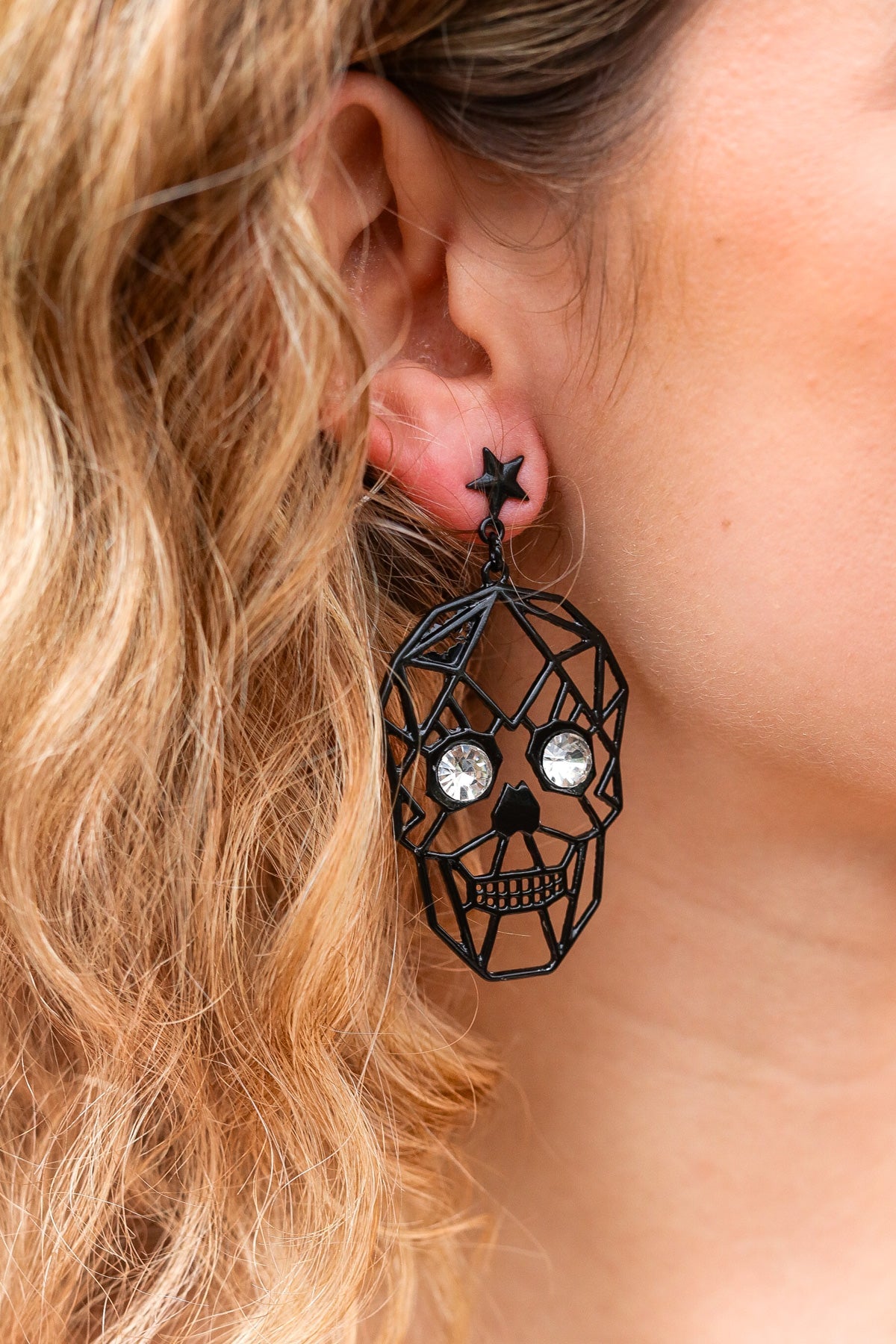 Skull Rhinestone Eyes Dangle Earrings